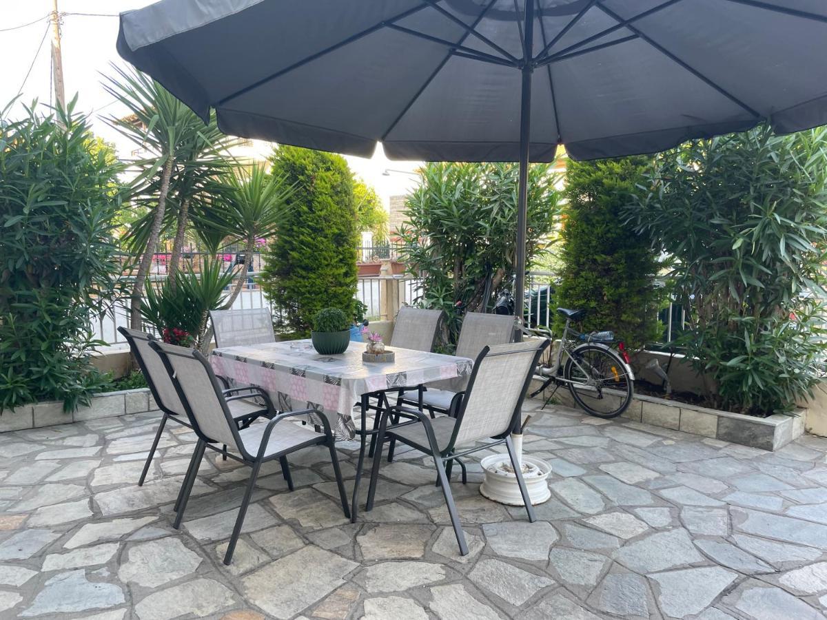 Villa Maria Petru Ierissos Extérieur photo